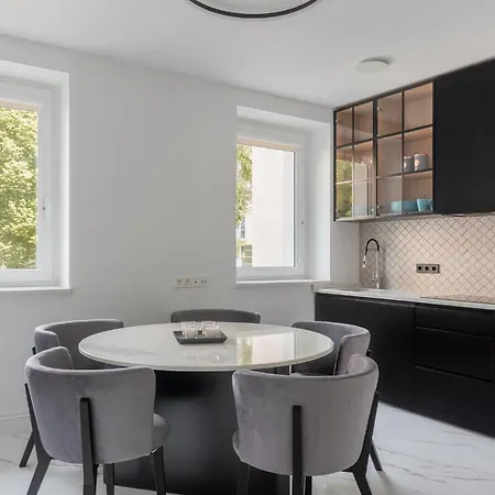 Oliwa Am Calsberg 5a *