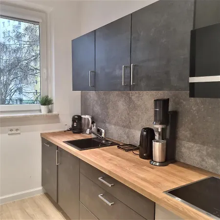 Oliwa Am Calsberg 5a 그단스크