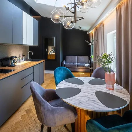 Oliwa Am Calsberg 5a * 그단스크